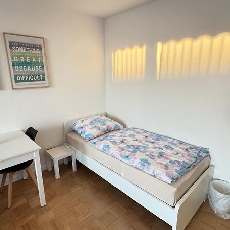 Monteur & Messezimmer Ratingen-Duesseldorf Eksteriør bilde