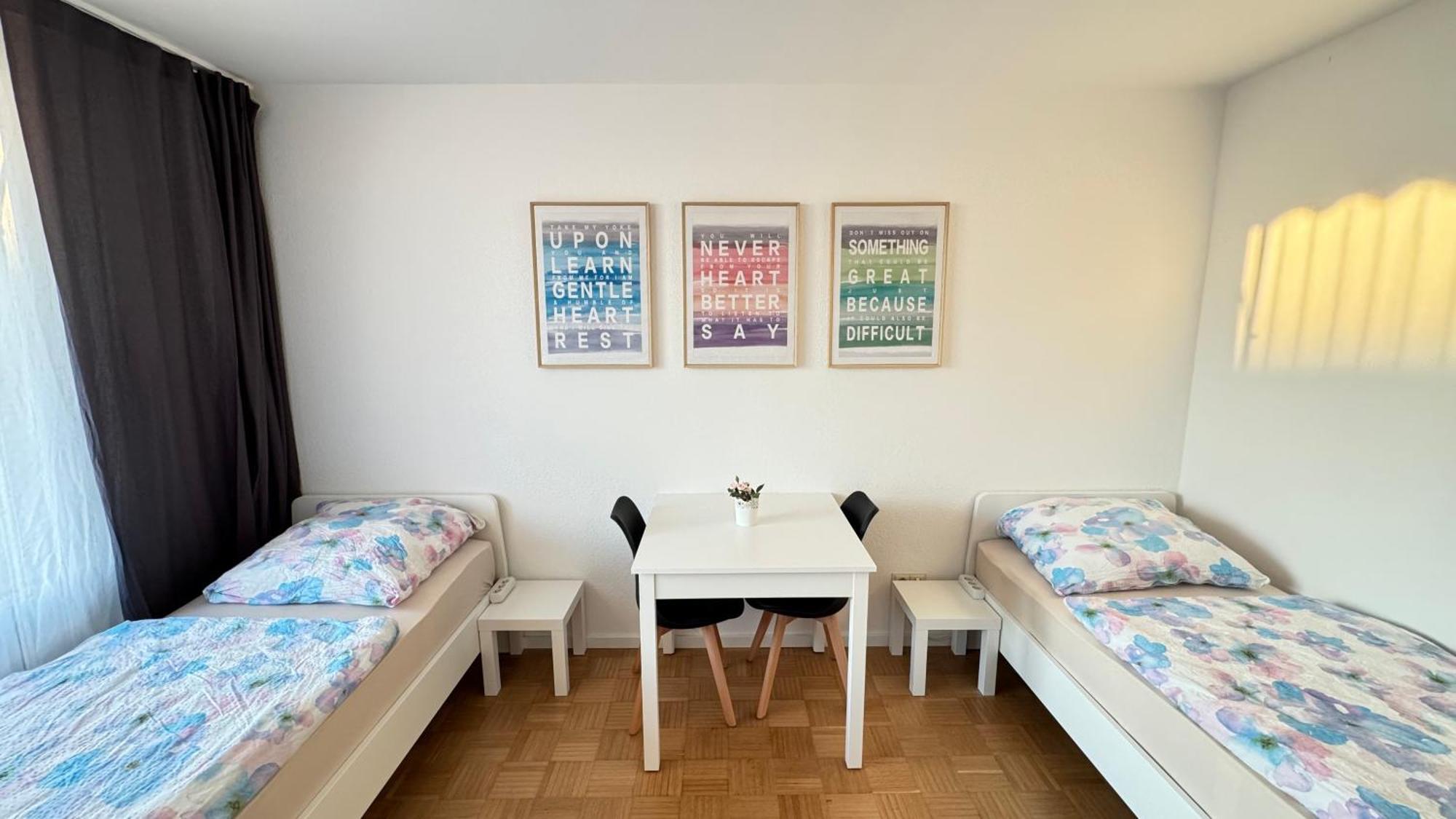 Monteur & Messezimmer Ratingen-Duesseldorf Eksteriør bilde